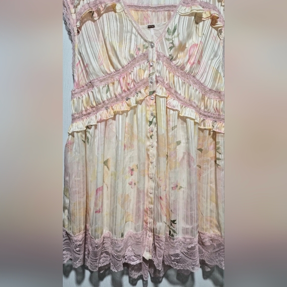 Free People Spring Fling Mini Lace Floral Mini Dress Size Small - Picture 5 of 11